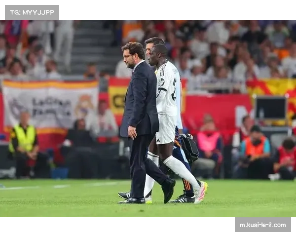 皇马阵容调整助力实力回升 伤愈球员回归或成比赛关键 皇马阵容调整助力实力回升 伤愈球员回归或成比赛关键